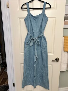 GAP Light Blue Chambray Jumpsuit 10/Tall